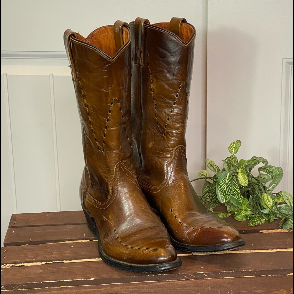 Unique Vintage Brown Threaded Wrangler Boot - Picture 2 of 13